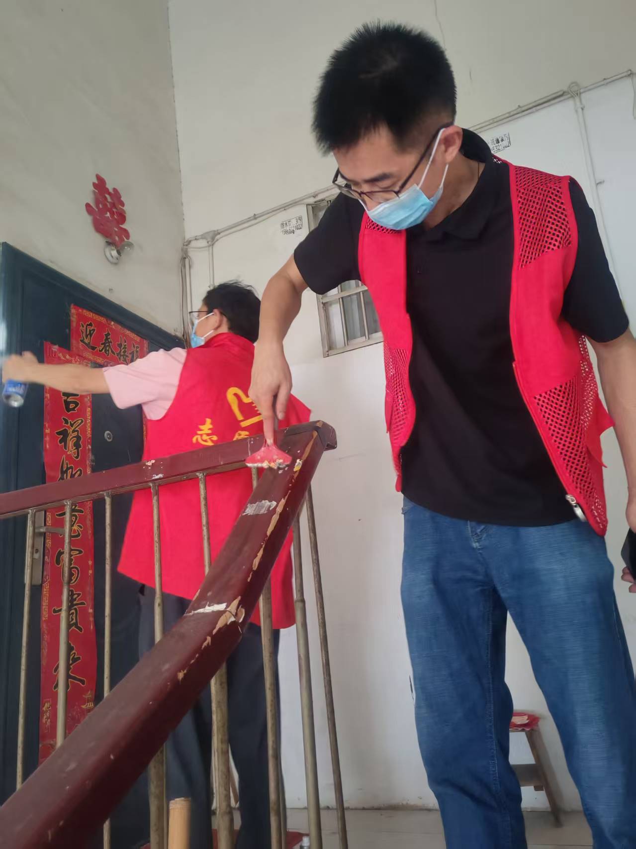【锦旗背后的故事】怀宁县人民医院消化内科获赠双面锦...